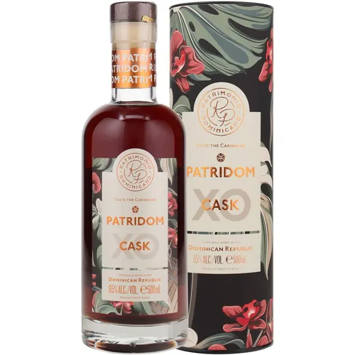 Patridom XO Cask Premium Spirit Drink 65% Vol. 0,5l in Geschenkbox - Exklusiver Rum aus der Dominikanischen Republik, 12-15 Jahre gereift, in edler Geschenkbox. Genießen Sie komplexe Aromen und ein unvergleichliches Geschmackserlebnis.