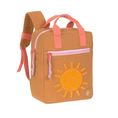 Little One & Me Square Backpack Small caramel - Stylischer Schulranzen mit 10,5 cm Breite und 340 g Gewicht, perfekt für kleine Abenteurer und deren Spielzeug.