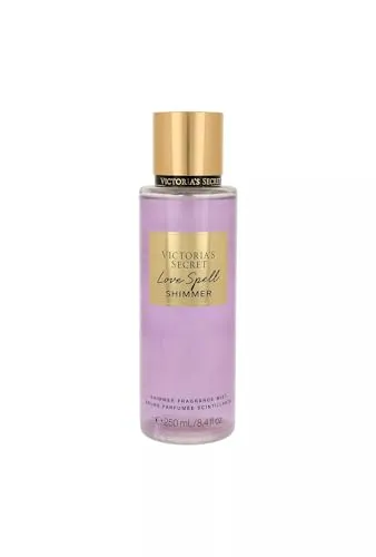 VSB Love Spell Shimmer Body Mist 250 ml - Fruchtig-blumiger Duft mit Kirschblüte und Pfirsich. Der zarte Schimmer verleiht der Haut einen glamourösen Glanz. Ideal für den täglichen Gebrauch oder in Kombination mit der passenden Body Lotion für ein intensiveres Dufterlebnis.