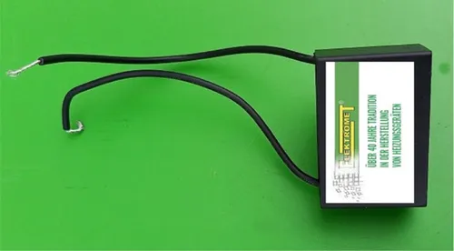 Kondensator Elektromet - Brenner & Kessel mit 1 Phase, ideal für effiziente Heizsysteme wie Pellet- und Holzkessel. Modernes Modell aus 2025 für zuverlässige Leistung bei 208/230 V.