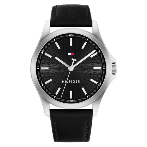 Tommy Hilfiger Quarzuhr BRUCE 1710668 - Herrenuhr mit klassischem Design, ausgestattet mit einem eleganten Lederarmband und spritzwassergeschütztem Gehäuse für den täglichen Gebrauch.