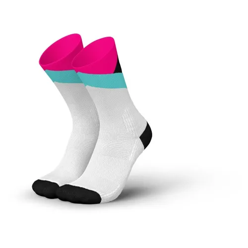 INCYLENCE Trail V1 Laufsocken 43-46 | EU 43-46 in Weiß - Hochwertige Running-Socken für Herren mit Polsterzonen und Anti-Mücken-Behandlung – ideal für Trailrunning und Roadrunning.