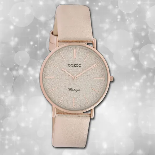 Oozoo Damenuhr Vintage Series C20205 – Elegante Quarz Analoguhr mit rosa Lederarmband - Stilvolle Damenarmbanduhr in Roségold mit einem eleganten Lederarmband. Ideal für jeden Anlass, bietet sie zeitloses Design und Zuverlässigkeit im Alltag.
