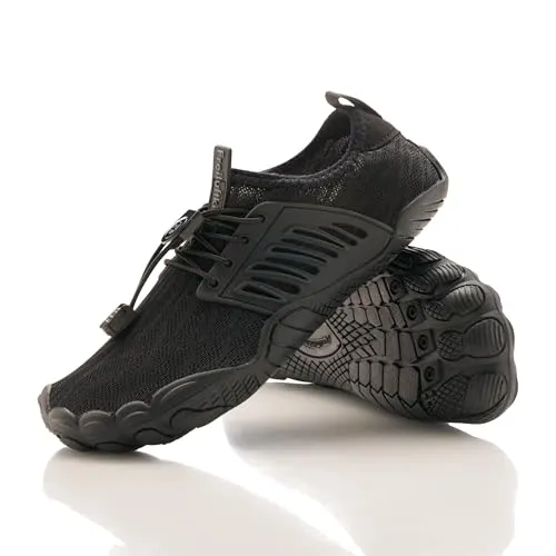 Freiluftkind Das Original – Tokai rutschfeste Barfußschuhe (Schwarz / Größe EU 36) - Der Tokai ist der ideale Barfußschuh für Abenteuer. Mit hoher Rutschfestigkeit und flexibler Sohle unterstützt er einen natürlichen Gang und sorgt für Komfort bei jeder Aktivität.