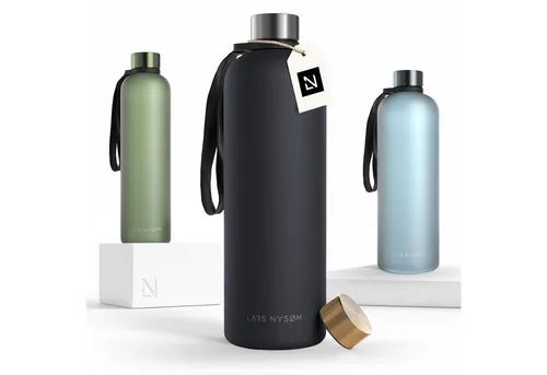 LARS NYSØM Trinkflasche Blæst schwarz 1500 ml - Wassersprudler mit 1500 ml Fassungsvermögen, leicht und ideal für unterwegs, aus hochwertigem Carbon Black Material.