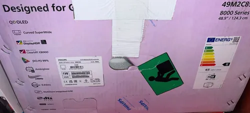 Philips Evnia 49M2C8900AM (49") QD OLED Curved Gaming Monitor - Erleben Sie Gaming in 32:9 mit beeindruckender Bildqualität durch QD OLED. Der Monitor bietet eine blitzschnelle Reaktionszeit von 0,03 ms und eine Bildwiederholrate von 240 Hz für flüssige Bewegungen.