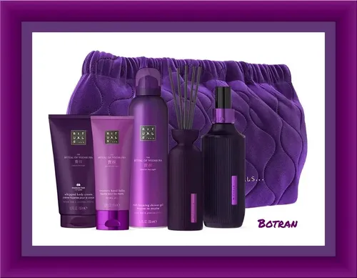 Rituals Yozakura Geschenk-Tasche L – 5-teilig - Elegantes Geschenkset mit Duschgel, Body Cream und mehr, inspiriert von der japanischen Hanami-Tradition. Ideal für Reisen oder als stilvolle Clutch, bietet es luxuriöse Pflegeerlebnisse.
