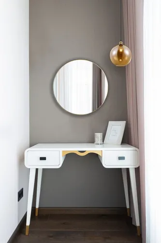 Mila Metallspiegel Gold - 50 x 50cm - Spiegel, runder Metallspiegel mit schmalem goldenen Rahmen, ideal zur Verschönerung Ihres Wohnraums und vielseitig kombinierbar.