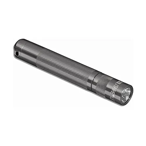 MagLite SJ3A092U Solitaire LED Taschenlampen mit Alkaline Batterie im Etui, 1,3 cm Kopfdurchmesser, 8 cm Länge, Grau