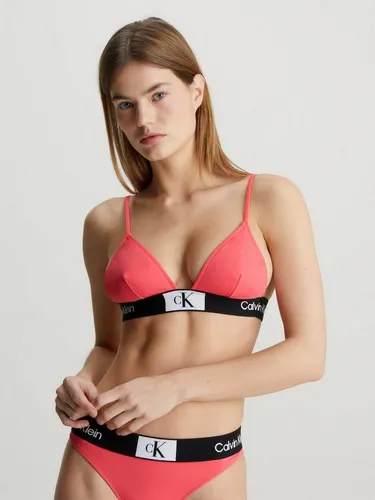 Calvin Klein Swimwear Triangel-Bikini-Top FIXED TRIANGLE-RP - Bikini-Oberteil in calypso coral, mit elastischem Logobund und vorgeformten Cups für perfekten Sitz. Ideal für einen stilvollen Sommerlook am Strand.
