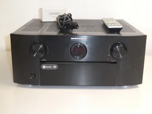Marantz SR8012 11.2 High-End AV-Receiver - Receiver mit Auro 3D und Dolby Atmos, bietet 11.2 Kanäle für ein beeindruckendes Klangerlebnis, ideal für Heimkino-Enthusiasten.