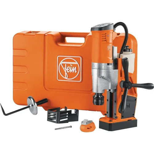 Fein KBU 35 Q Universal-Magnet-Kernbohrmaschine bis 35 mm - Bohrmaschinen - Leistungsstarke 1-Gang Maschine für flexibles Arbeiten auf der Baustelle, extrem belastbar mit schwenkbarem Motorkabelschutz.