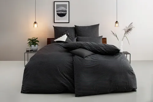 Bruno Banani Bettwäsche Jassen, 2-teiliges Streifen-Design - Bettwäsche-Sets aus hautfreundlichem Renforcé-Baumwollmaterial, das ein modernes Ambiente schafft und für ein kuscheliges Schlafgefühl sorgt.