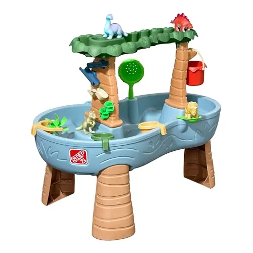 Step2 Dino Showers Wasserspieltisch – Großer Wassertisch für Kinder mit 13-teiligem Zubehörset - SPASS FÜR ALLE: Der Step2 Wasserspieltisch bietet Kindern ab 1,5 Jahren ein einzigartiges Spielvergnügen mit Dinosaurier-Thema. Ideal für gemeinsames Spielen und kreative Wasserspiele im Garten!
