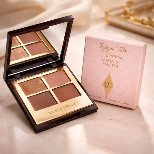 Charlotte Tilbury Pillow Talk Dreams Lidschatten Palette - Lidschatten Palette mit 6 leuchtenden Farben, ideal für vielseitige Looks und langanhaltendes Tragegefühl.