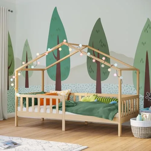 Bellabino Bia Kinderbett 90x200 cm – Hausbett mit Rausfallschutz - Kleinkindbett aus massivem Kiefernholz, ideal für selbstständige Kleinkinder mit sicherem Ein- und Ausstieg und stabilen Rausfallschutz für ruhige Nächte.