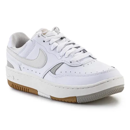 Nike Damen Gamma Force Shoes Sneaker – Bianco Rosa Chiaro Beige, 41 EU - Damen-Sneaker mit atmungsaktivem Obermaterial aus Leder und Mesh, ideal für Komfort und Dämpfung im Alltag.