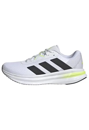 adidas Herren Galaxy 7 Laufschuhe - FTWR White/Core Black/Solar Slime, Größe 44 2/3 EU - Leichte Herren-Laufschuhe mit regulärer Passform und Cloudfoam-Dämpfung für optimalen Komfort beim Laufen. Ideal für Training und Freizeit.