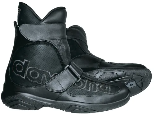 Daytona Journey XCR Motorradschuhe, kurz und wasserdicht - Motorradstiefel mit Gore-Tex XCR Membran, die atmungsaktiv und wasserdicht ist. Ideal für Touren ganzjährig, aus hochwertigem Leder mit verstärkter Innensohle.