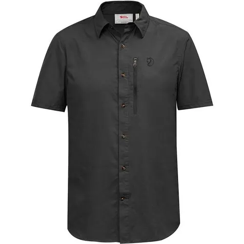 Fjällräven Abisko Hike Kurzarmhemd - Leichtes und bequemes Outdoorhemd für Sommeraktivitäten. Aus atmungsaktivem Material, das Feuchtigkeit ableitet. Praktisch für Reisen dank geringem Packmaß und integrierten UV-Schutz.