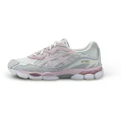 Asics Gel-NYC Concrete Barely Rose - 39.5 - Asics Gel-NYC Concrete Barely Rose: Moderner Sneaker mit retro-inspiriertem Design und bequemer Dämpfung. Ideal für Streetwear und den Alltag.
