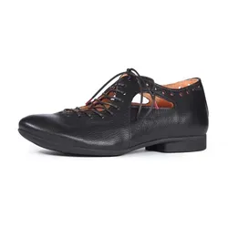 Think! GUAD2 Schnürschuh schwarz - Eleganter Schnürschuh aus hochwertigem Glattleder, ideal für den täglichen Gebrauch. Mit schmaler Passform und vegetabil gegerbtem Innenmaterial für ein angenehmes Tragegefühl.
