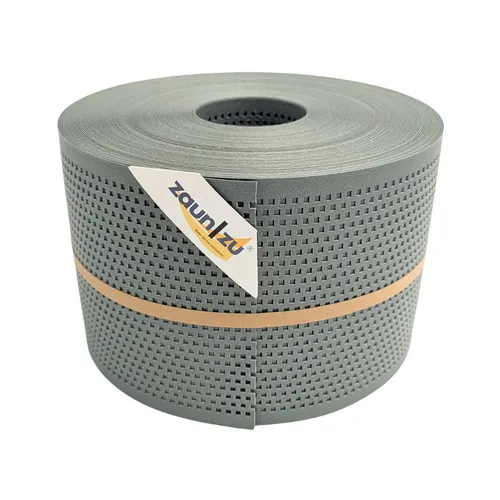 zaun zu® Sichtschutzstreifen Polyal ECO Gelocht QUADRAT 50m - Der zaun zu® Sichtschutzstreifen mit modernem QUADRAT Lochmuster verleiht deinem Doppelstabmattenzaun ein elegantes Aussehen. Ideal für stilvolle Abgrenzungen im Außenbereich.