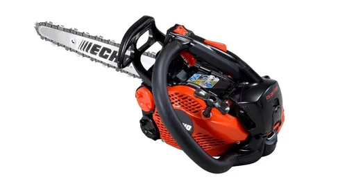 Echo Benzin-Kettensäge CS-2511TESCN-25 Carving-Motorsäge - Die Echo CS-2511TESC-25 Carving-Motorsäge überzeugt mit ihrem geringen Gewicht von nur 2,3 kg und einem speziellen 25-cm-Schwert. Ideal für präzise Arbeiten in der Baumpflege und Holzbildhauerei.