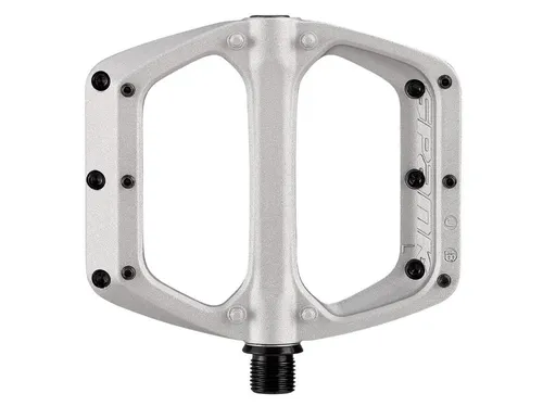 SPANK Unisex Spoon DC Flache Pedale für MTB/E-BIKE, Bronze - Hochwertige Fahrradpedale mit breiter Plattform (100x105mm) aus kaltgeschmiedetem Aluminium, super Grip durch konkaves Design und geschraubte Noppen, ideal für MTB und E-Bikes.