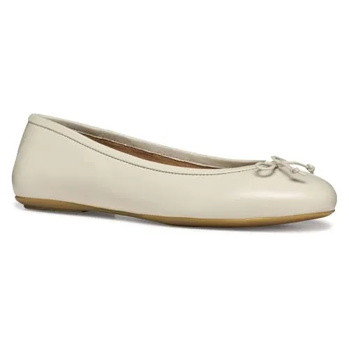 Geox Damen D Palmaria B Ballet Flat – Papyrus, 38.5 EU - Hausschuhe mit atmungsaktivem Design, schnelles und einfaches Anziehen ohne Verschluss für optimalen Komfort.