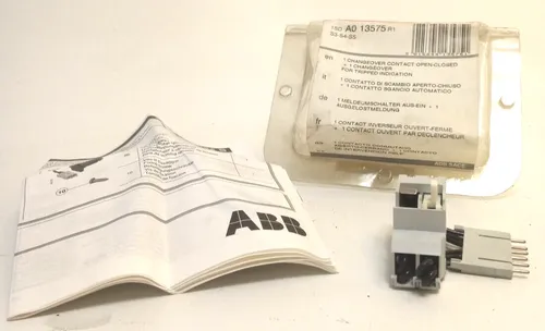 Abb 1sda013575r1 Changeover Contactor A/c+1 Rt S3-S4-S5 - Kompakter Wechselkontakt mit einer Nettobreite von 105 mm und einer Höhe von 55 mm, ideal für den professionellen Einsatz in Steuerungssystemen.