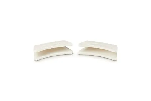 Le Creuset Küchenhandschuhe aus Silikon, 2 St. - Küchentextilien mit perfekter Passform für Gusseisen-Töpfe, aus hochwertigem Silikon mit stilvollen Ringen und Markenlogo für sicheren Halt.