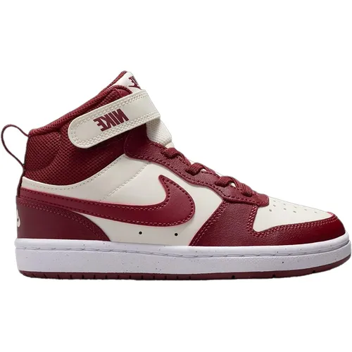 Nike Court Borough Mid 2 Kinder Basketballschuhe - Soft Pearl/Dark Team Red - Stylischer Mid-Top-Schuh für kleine Basketball-Stars, mit robustem Leder, praktischen Klettverschluss und rutschfester Gummisohle für sicheren Halt beim Spielen.