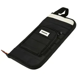 Mono M80 Stick Bag Stocktasche Black - Zubehör für Schlaginstrumente mit flachem Design, ideal zur Befestigung an Floor Toms. Ausgestattet mit Außen- und Drum Key-Fach sowie einem Ski Pole Haltegriff für sicheren Transport.