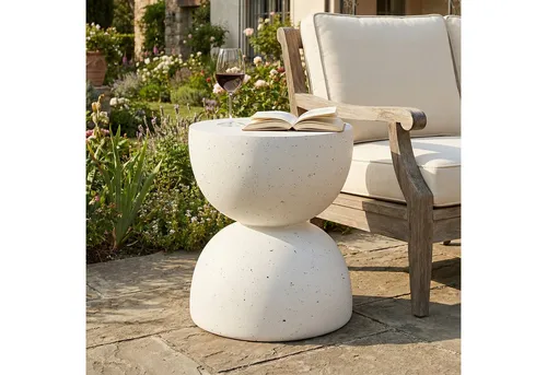 Merax runder Gartentisch aus MgO - Wetterfester Beistelltisch für Innen und Außen - Der Merax Beistelltisch in stilvoller Terrazzo-Optik ist wetterfest und ideal für Balkon oder Garten. Leichtes MgO-Material sorgt für Stabilität und einfache Handhabung – perfekt für jeden Einsatz!