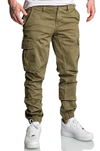 REPUBLIX Herren Jogger Cargo Chino Jeans Hose R2207 in Olive W30 - Modische Herren Jogger Cargo Chino in Olive W30, ideal für lässige Outfits. Bequeme Passform und praktische Taschen für zusätzlichen Stauraum.