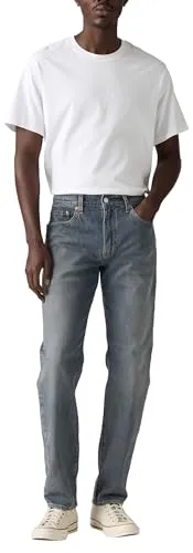 Levi's 502 Taper La La Luna - Stylische Jeans mit regulärer Passform, sitzt bequem unterhalb der Taille und bietet fünf praktische Taschen für einen modernen Look.