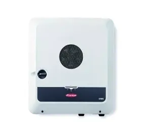 Fronius GEN24 12.0 SC PLUS Hybrid-Wechselrichter - Leistungsstarker 12 kVA Hybrid-Wechselrichter mit 2 MPPTs und 98,2% maximalem Wirkungsgrad, ideal für effiziente Solarstromnutzung.