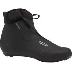 Sidi ROAD NUBES black/black 50 - Wasserdichter Rennrad-Winterschuh für Wintertraining - Der Sidi ROAD NUBES in Größe 50 vereint wasserdichten Schutz mit der leistungsstarken R2CC-Sohle. Ideal für ambitionierte Rennradfahrer, die auch bei kaltem Wetter effizient fahren möchten.