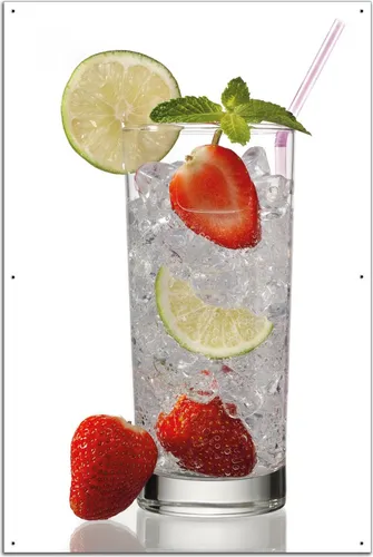 Wallario Outdoor-Poster für Garten oder Balkon - Motiv Glas Wasser mit Erdbeeren - Sonstige Gartendekorationen - Witterungsbeständig und sofort aufhängbar mit rostfreien Metallösen, ideal zur Verschönerung von Sichtschutzelementen und Zäunen.