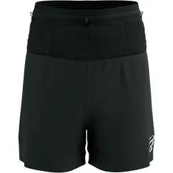 Compressport Herren Trail Racing Overshort schwarz - Ultraleichte und atmungsaktive Überhose für Trail-Läufe. Ergonomischer Schnitt und dehnbares Material bieten optimale Bewegungsfreiheit und Komfort. Praktische Taschen und verstellbarer Bund für eine perfekte Passform.