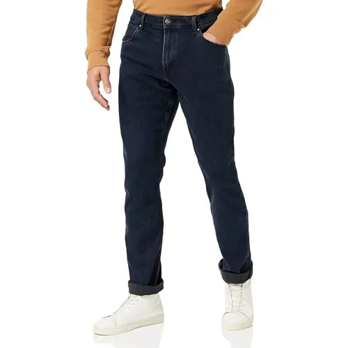 Wrangler Herren-Jeans Regular Fit Straight Leg - Bequeme Jeans für Herren mit regulärer Passform und geradem Bein, ideal für jeden Anlass. Zeitloses Design mit 5 Hosentaschen und ikonischen Wrangler-Details. Perfekt für den Alltag.