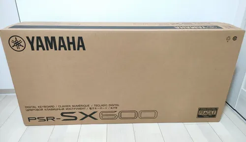 Yamaha PSR-SX600 - 61 anschlagsdynamische Tasten, 850 Klangfarben und 3 Monate flowkey Premium-Zugang gratis für kreatives Musizieren