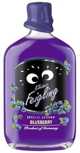 Kleiner Feigling Special Edition Blueberry 0,5 L – Feinster Vodka und Fruchtige Blaubeere – Der kultige Feier-Schnaps für jede Feier – Frech, fruchtiger Shot – 15 % Vol.