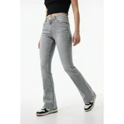 ONLY Female Flared fit Jeans ONLBLUSH – Stilvolle Flared Jeans mit mittlerer Taille - Moderne Flared Jeans für einen trendigen Look. Hergestellt aus hochwertigem Material für optimalen Komfort und eine perfekte Passform.