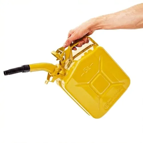 BW® Benzinkanister Metall 5 Liter mit Ausgießer - TÜV-geprüfte Sicherheit - Robuster 5L Metallkanister aus pulverbeschichtetem Stahl für langlebige Nutzung. Mit flexiblem Ausgießer für sauberes Betanken. Ideal für Benzin, Diesel und mehr – perfekt für unterwegs oder im professionellen Einsatz.