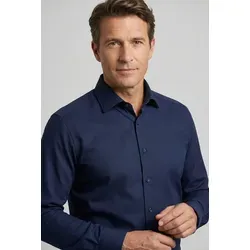 OLYMP Businesshemd Luxor 24/Seven - Modern Fit Comfort Stretch in Blau, Größe 42 - Business- & Abendmode für Herren, das OLYMP Hemd bietet Komfort Stretch für optimale Bewegungsfreiheit und ist ideal für den modernen Büroalltag.