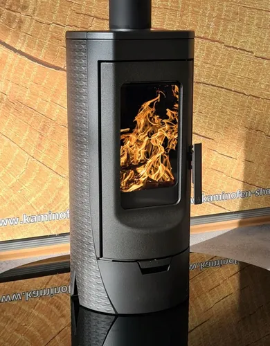 Plamen Tara Design-Gusskaminofen - raumluftunabhängig, 6kW - Öfen:, gusseiserner Kaminofen mit 84% Wirkungsgrad, ideal für gemütliche Wärme in jedem Raum