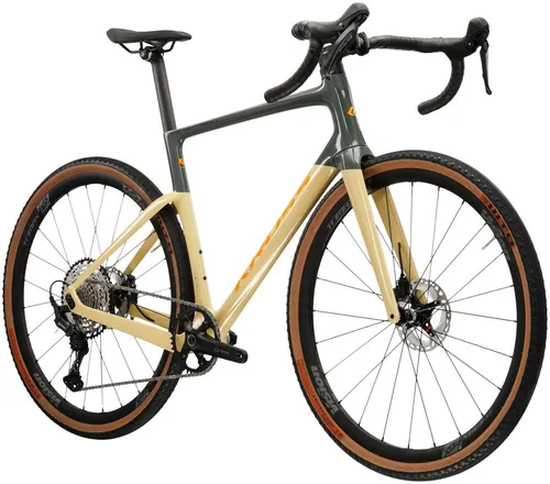 KROSS Gravelbike Esker RS 1.0 28" grau - 12 Gang Shimano GRX RX822 - Vielseitiges Gravelbike für asphaltierte Straßen und Off-Road-Abenteuer. Mit leichtem Carbonrahmen und leistungsstarkem SHIMANO GRX-Antrieb für optimale Kontrolle und Komfort auf jedem Terrain.