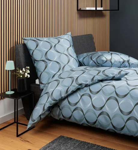 Janine Bettwäsche J. D. 87112 10, Mako-Satin mit Reißverschluss - Elegante Bettwäsche aus 100% Baumwolle mit seidig schimmernder Oberfläche. Der verdeckt eingenähte Reißverschluss sorgt für einfachen Bezug. Perfekt für einen frischen und modernen Schlafraum.
